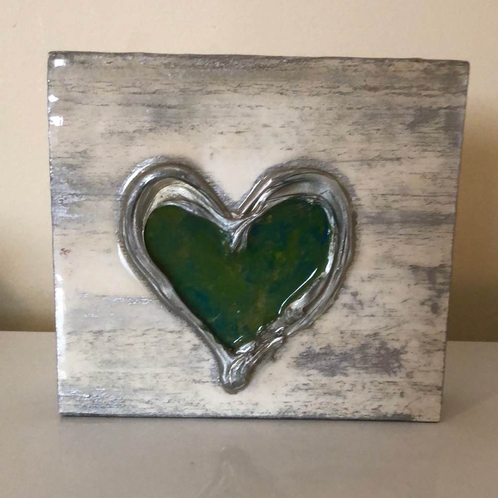 Hand crafted  art with heart decor. John 3:16 Bible verse on back